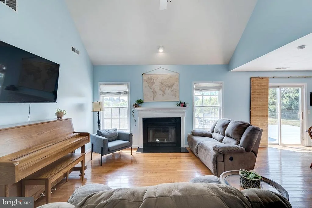 Photo of 5 MAPLE SHADE DRIVE
