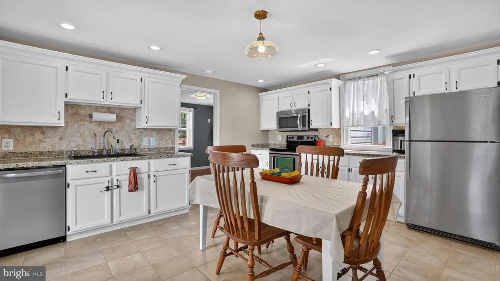 Photo of 7741 OUTING AVENUE