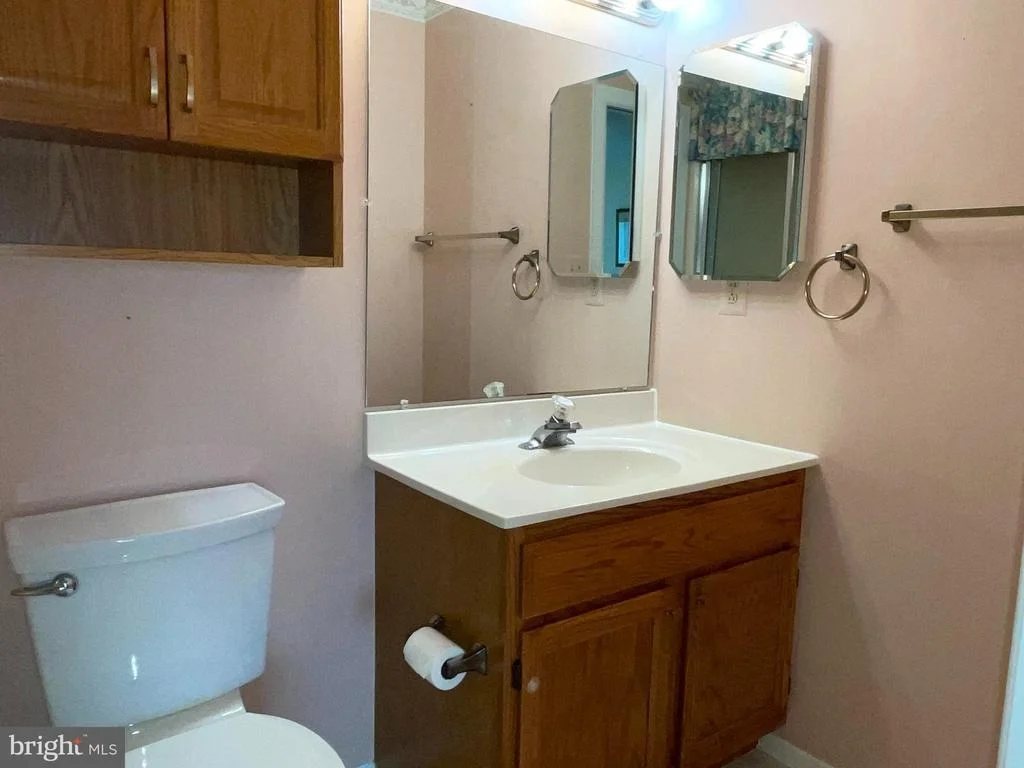 Photo of 5686 BARBERRY COURT
