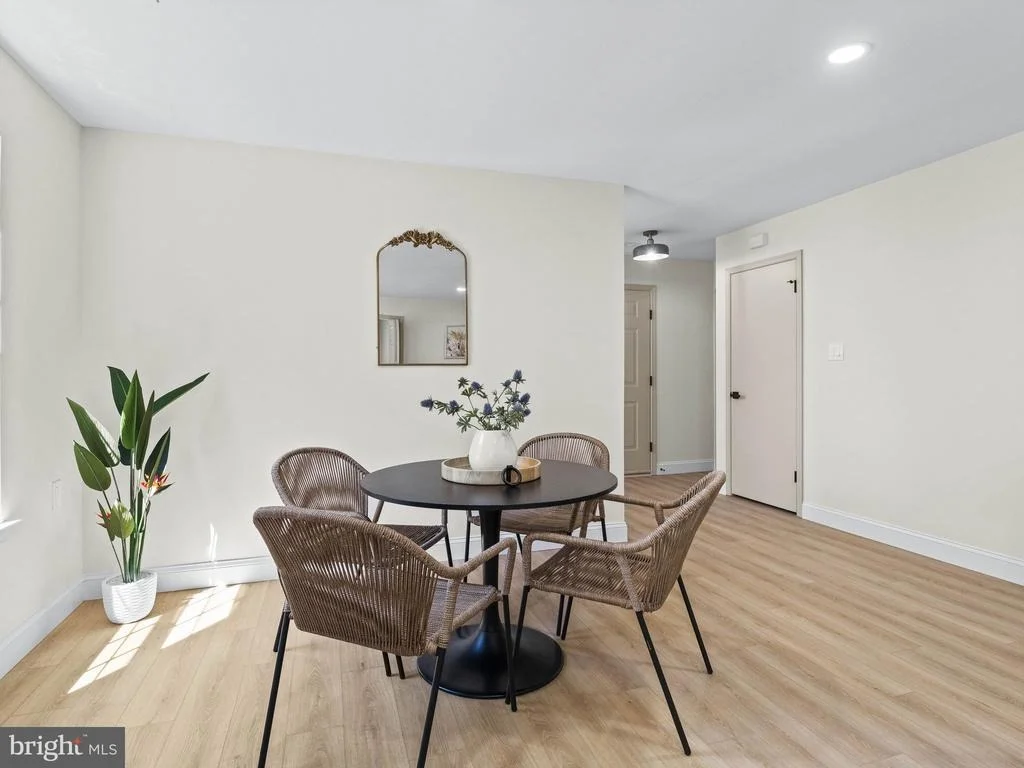 Photo of 24 FALMOUTH DRIVE