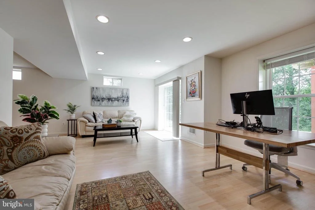 Photo of 8101 GLEN ARBOR DRIVE