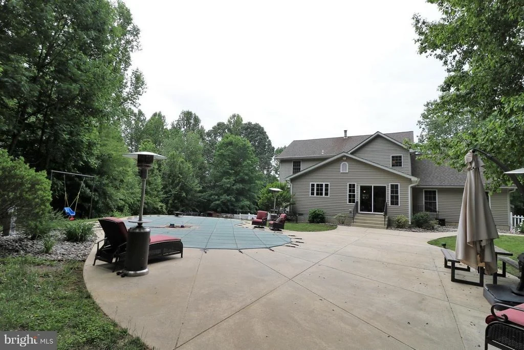 Photo of 4690 YOUNG ROAD
