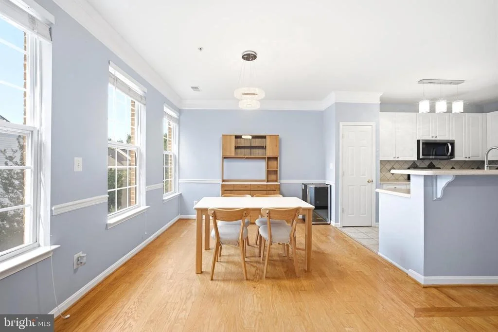 Photo of Unit 310 at 2665 MANHATTAN PLACE