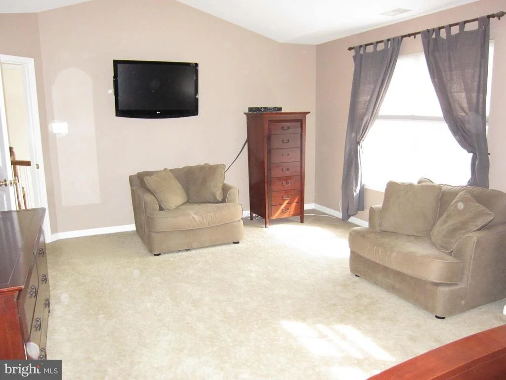 Photo of 4838 BROOM DRIVE