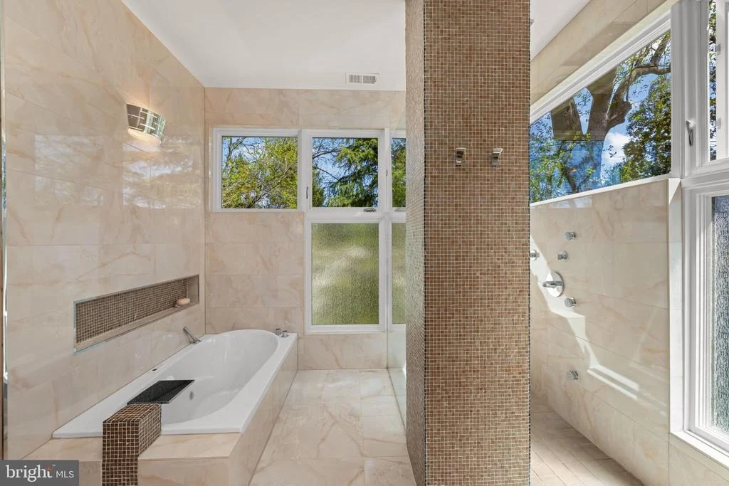 Photo of 6226 NELWAY DRIVE