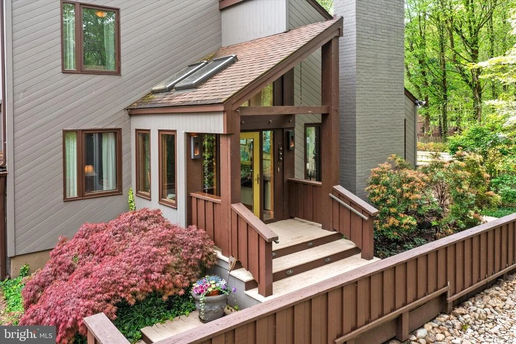 Photo of 621 HANOVER DRIVE