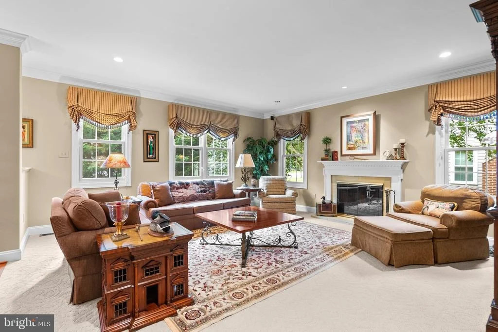 Photo of 4918 DOWNLAND TERRACE