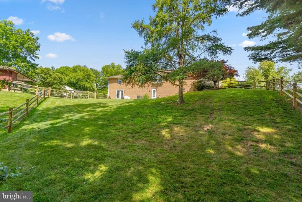 Photo of 3324 LLEWELLYN FIELD ROAD