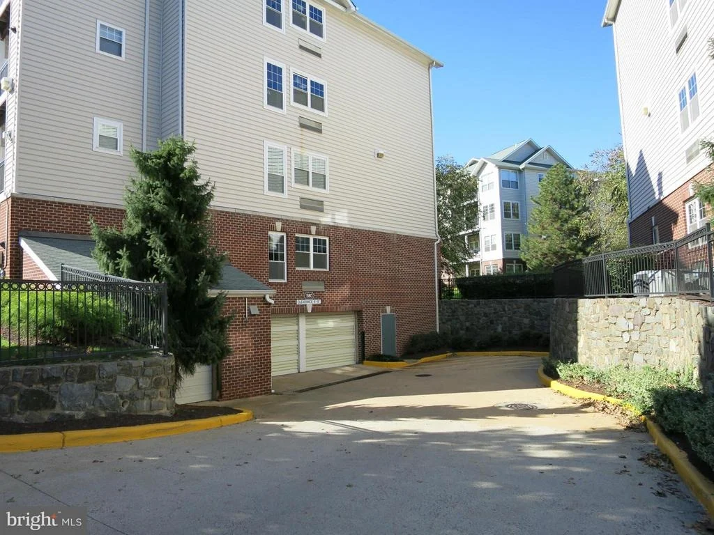 Photo of Unit 4316 at 1580 SPRING GATE DRIVE
