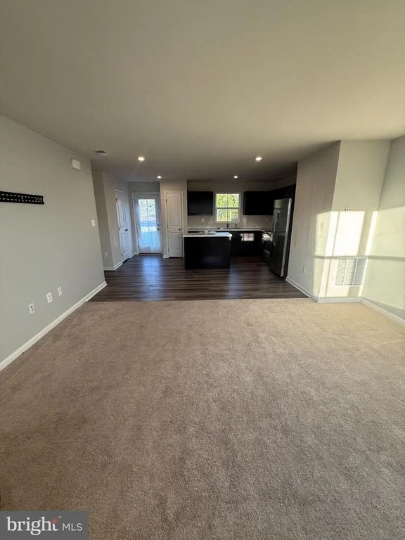 Photo of 110 MARINERS WAY