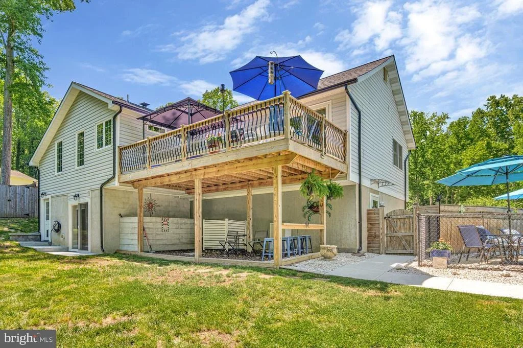 Photo of 9017 MEGAN CIRCLE