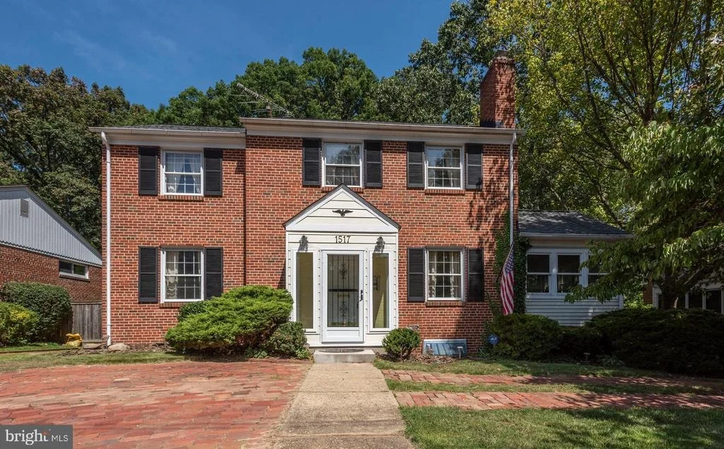 Photo of 1517 FOREST GLEN ROAD