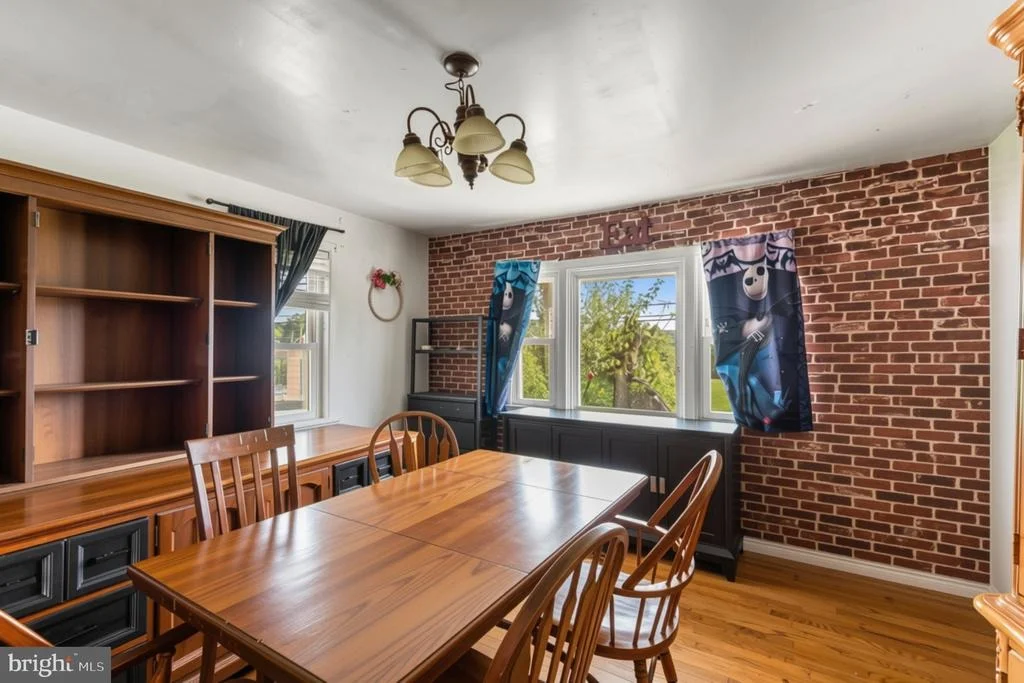 Photo of 3533 LITTLESTOWN PIKE