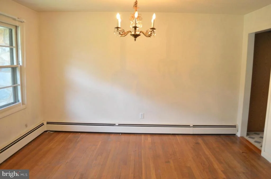 Photo of 9000 JACKSON AVENUE