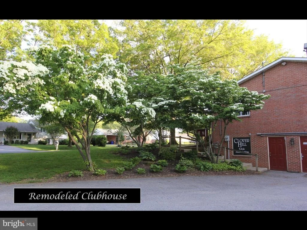 Photo of 6759 MEADOWSIDE DRIVE