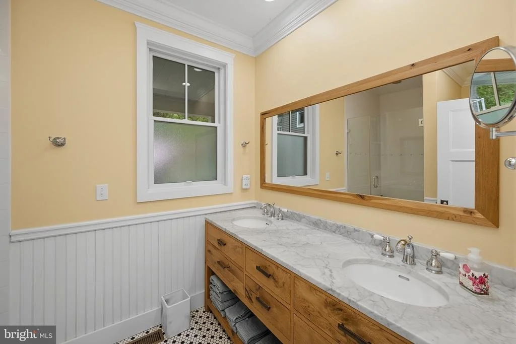 Photo of 507 SHORELINE DRIVE