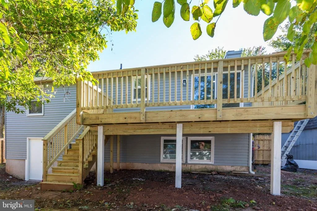 Photo of 1377 ROLLINGHOUSE DRIVE