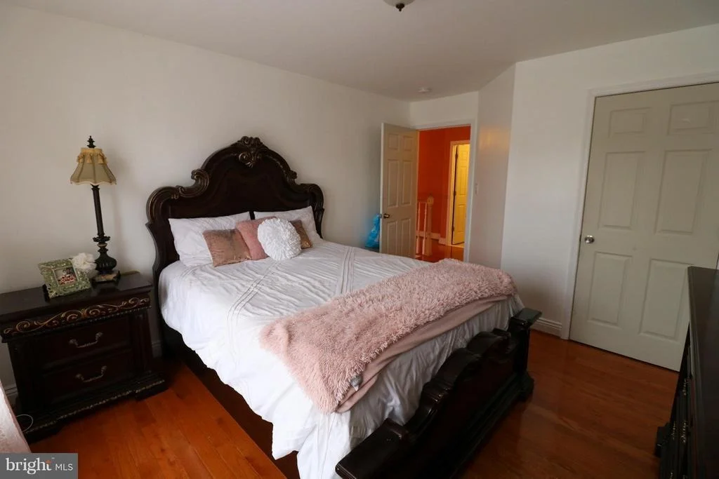 Photo of 1762 CASTLE ROCK ROAD