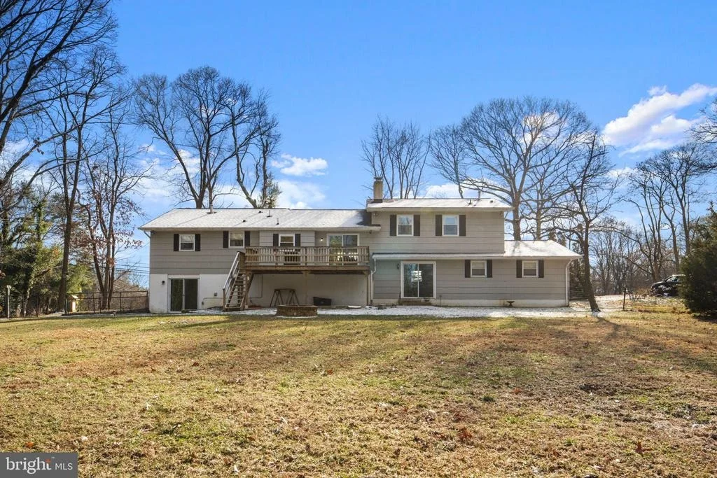 Photo of 876 SHORE ACRES ROAD