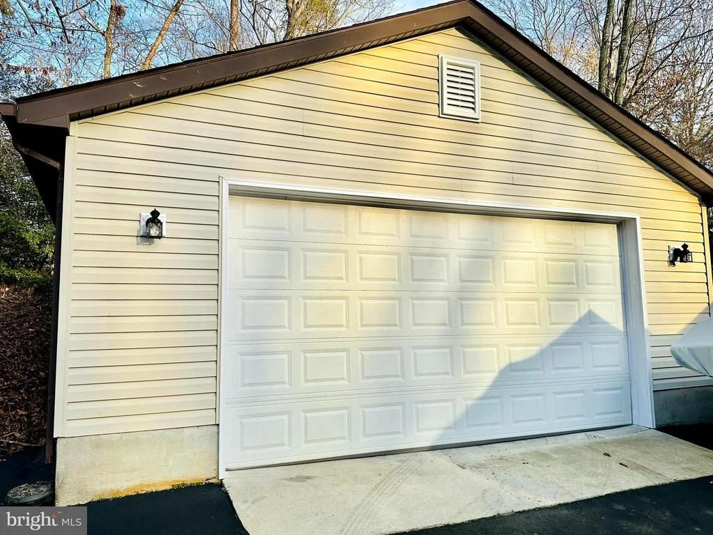 Photo of 5018 LONG BEACH ROAD