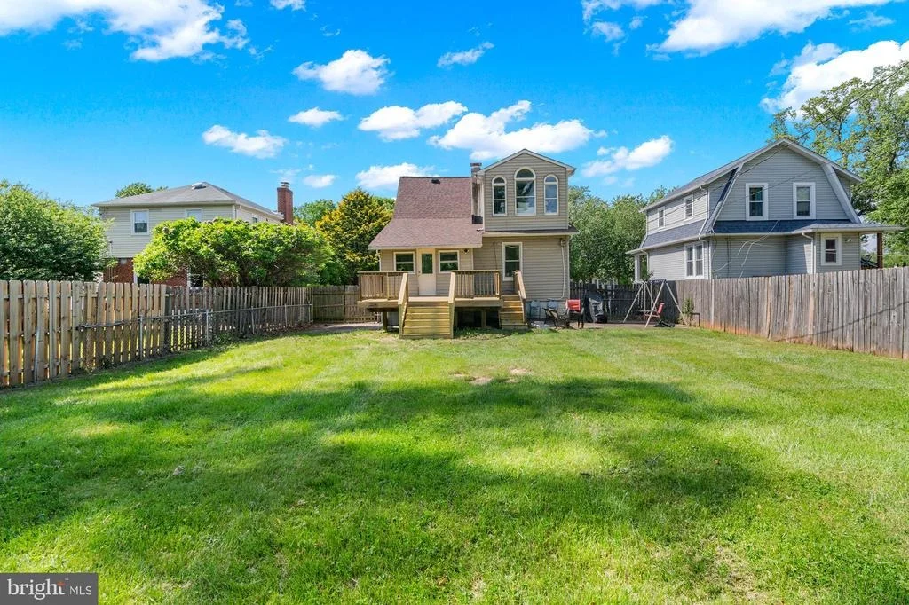 Photo of 3305 DEVONSHIRE DRIVE