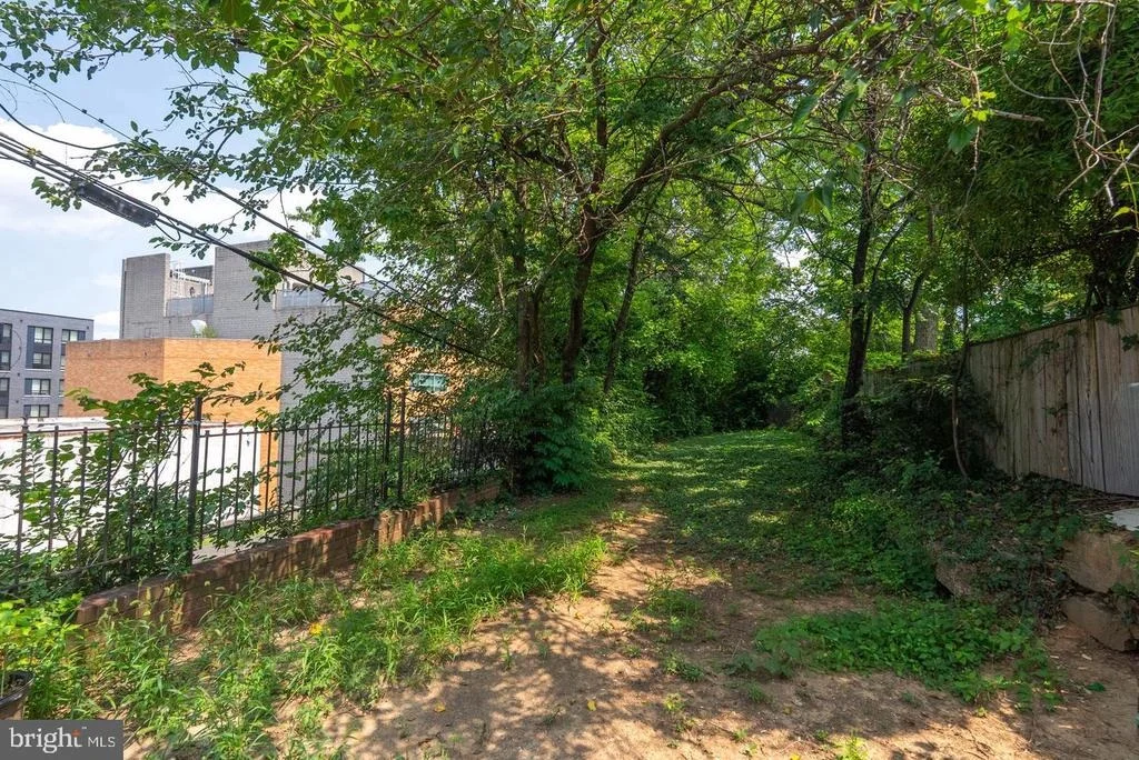 Photo of 1222 TALBERT STREET SE