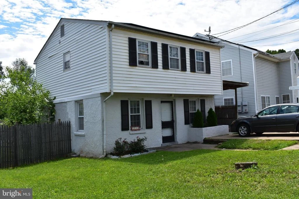 Photo of 1241 E RANDOLPH ROAD