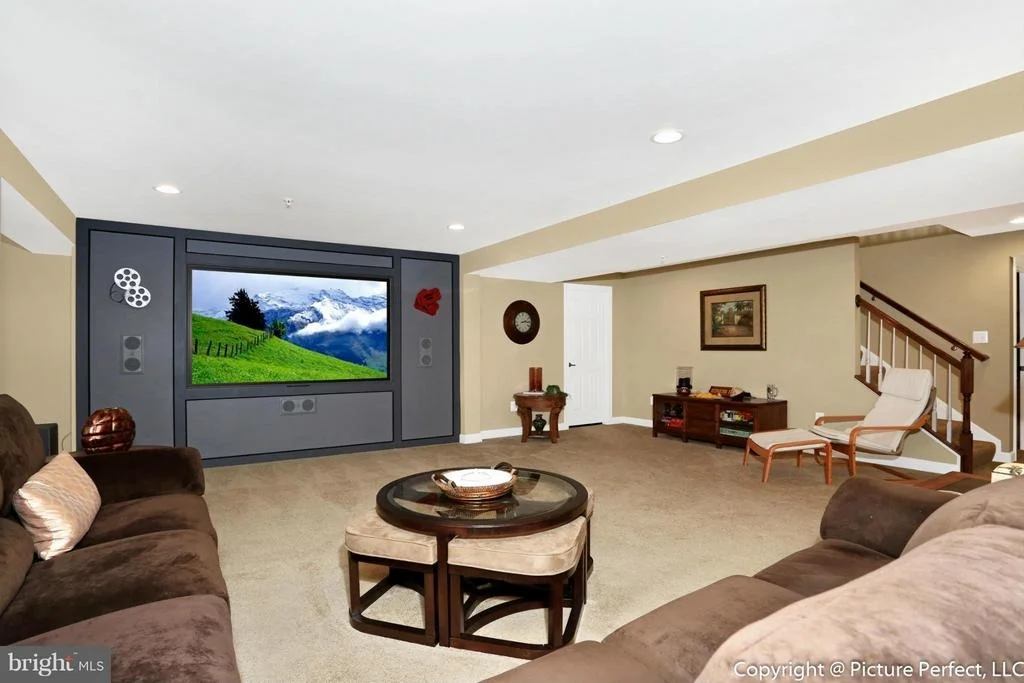 Photo of 140 SUNLIGHT COURT