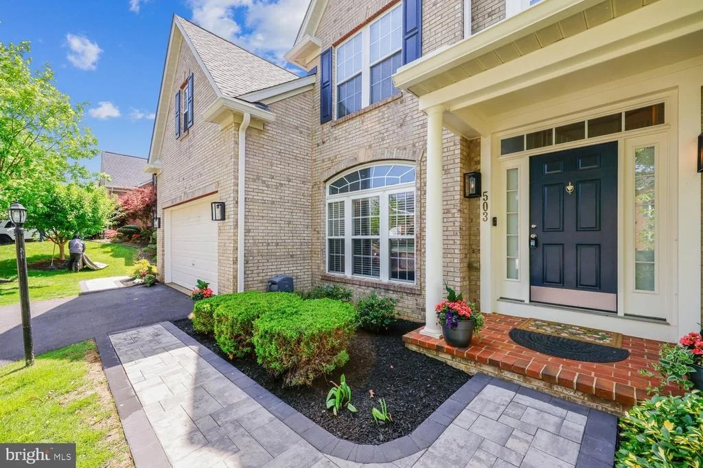 Photo of 503 GLENBROOK DRIVE