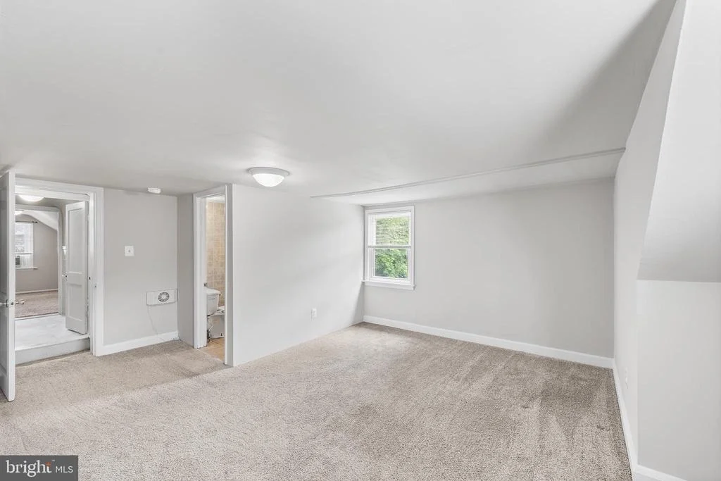 Photo of 14 GIBBONS BOULEVARD