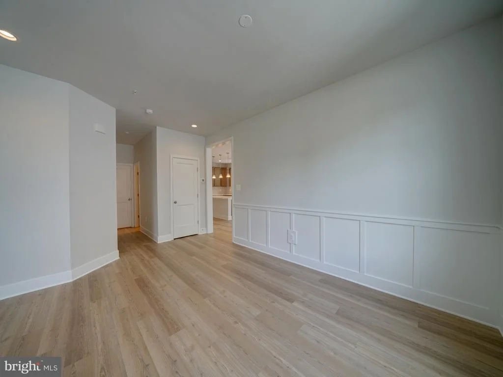 Photo of 9429 FAIRVIEW AVENUE