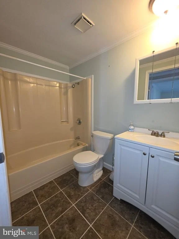 Photo of 24 TEAROSE DR