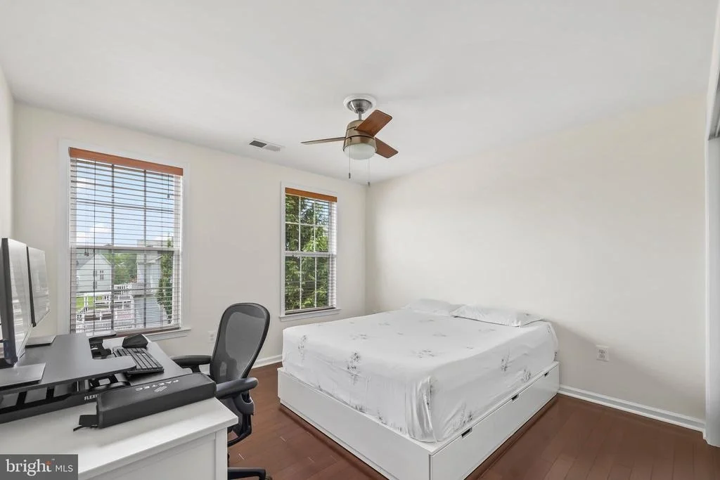 Photo of 43245 BARNSTEAD DRIVE