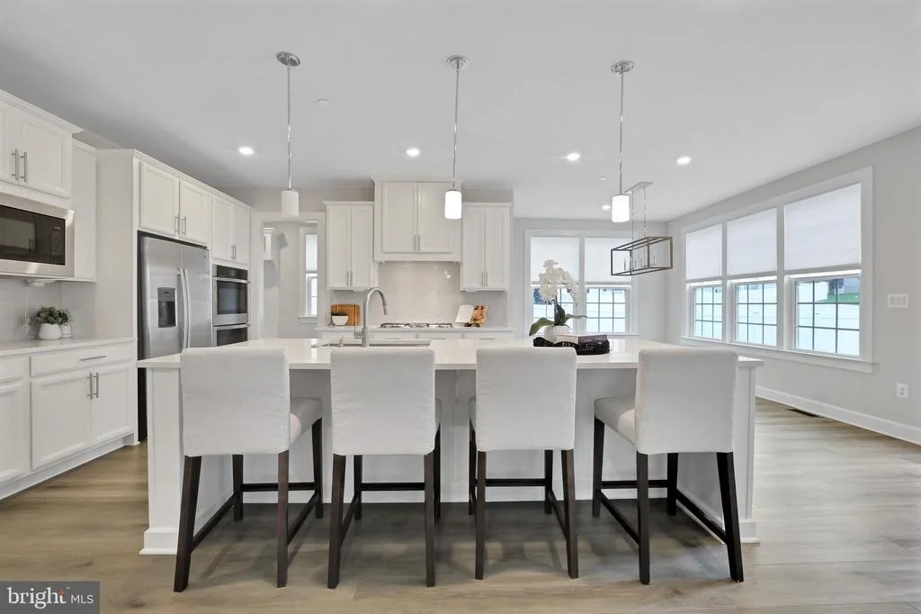 Photo of 7949 LAWNDALE CIRCLE