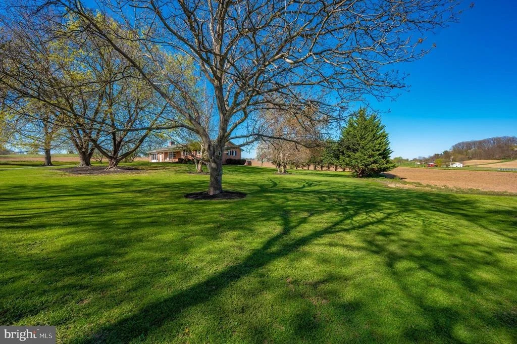Photo of 10360 OAK HILL ROAD