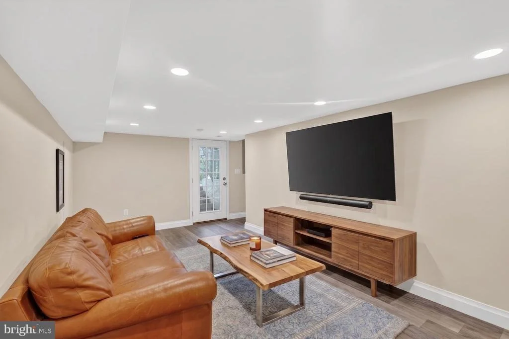 Photo of 5100 YORKTOWN BOULEVARD