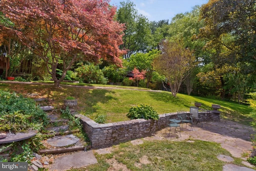 Photo of 13004 CHESTNUT OAK DRIVE
