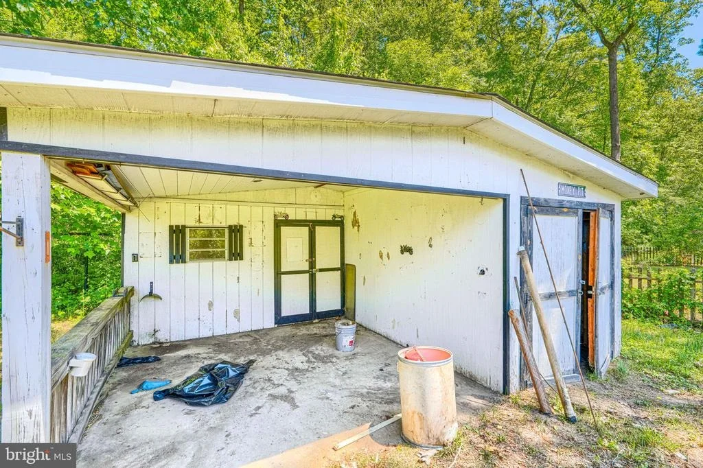 Photo of 2615 THORNBERRY DRIVE