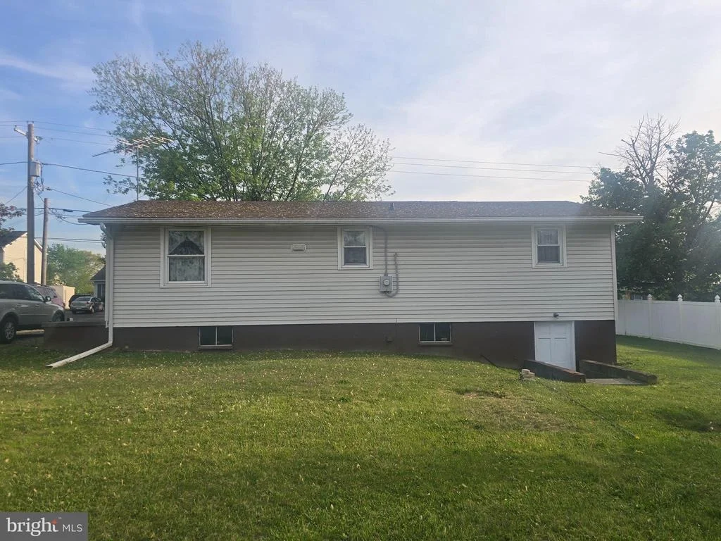 Photo of 413 VALLEY MILL ROAD