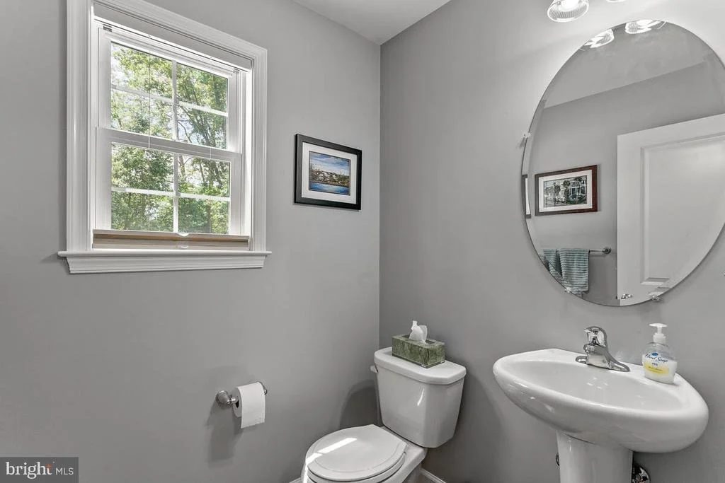 Photo of 305 GENESIS WAY