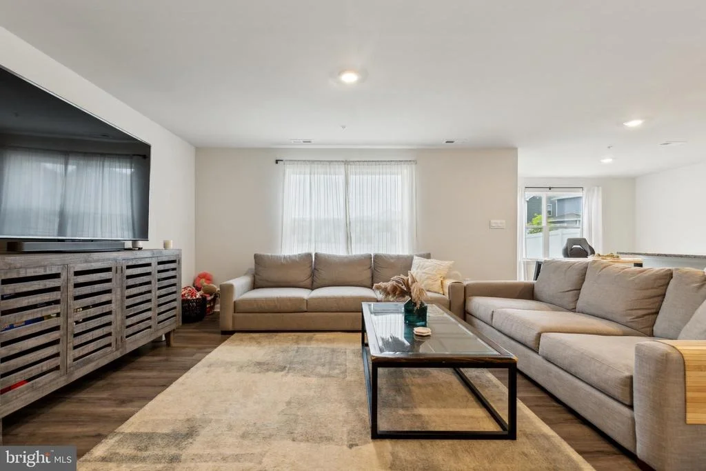 Photo of 298 FOREST EDGE AVENUE
