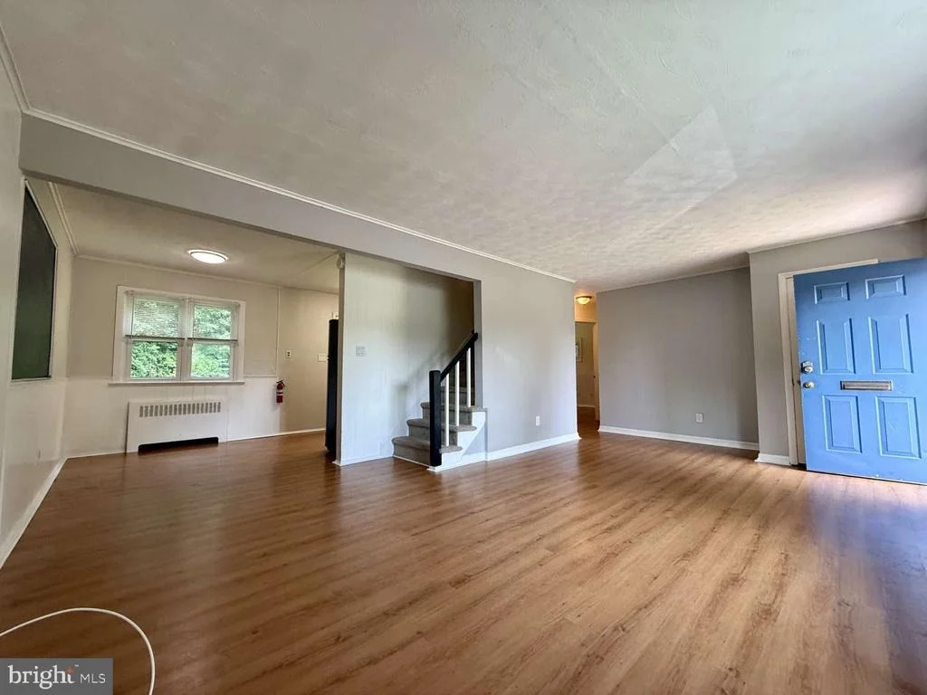Photo of 8 CONNELL CIRCLE