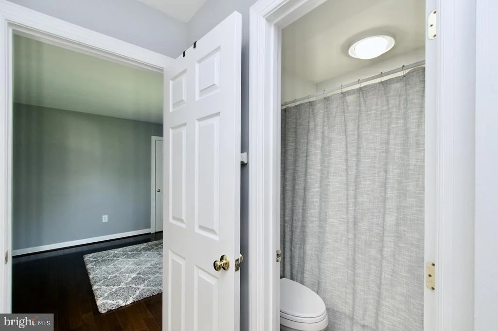 Photo of 5495 ASHLEIGH ROAD
