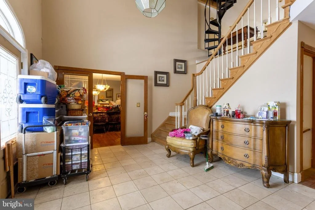 Photo of 415 SHORE DRIVE