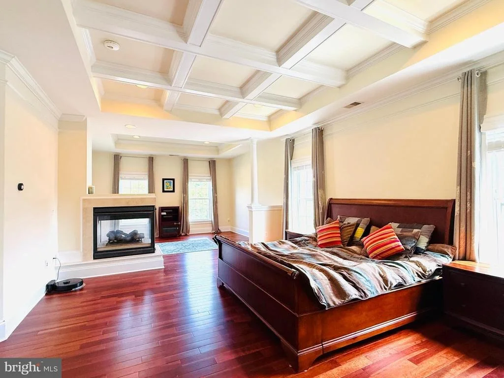 Photo of 7532 RED HILL DRIVE