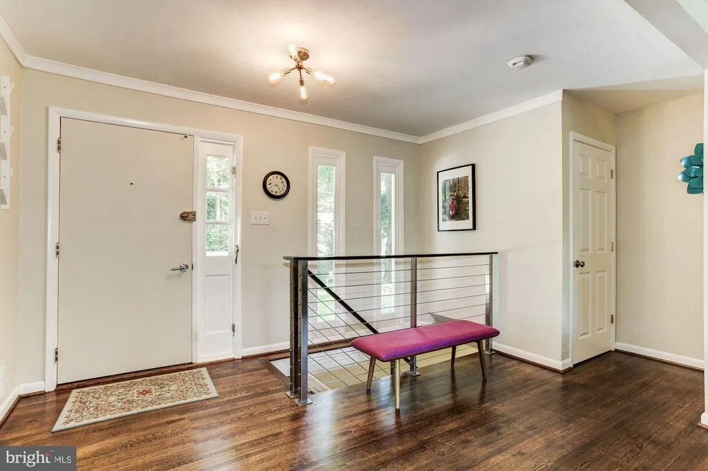 Photo of 7104 HADLOW COURT