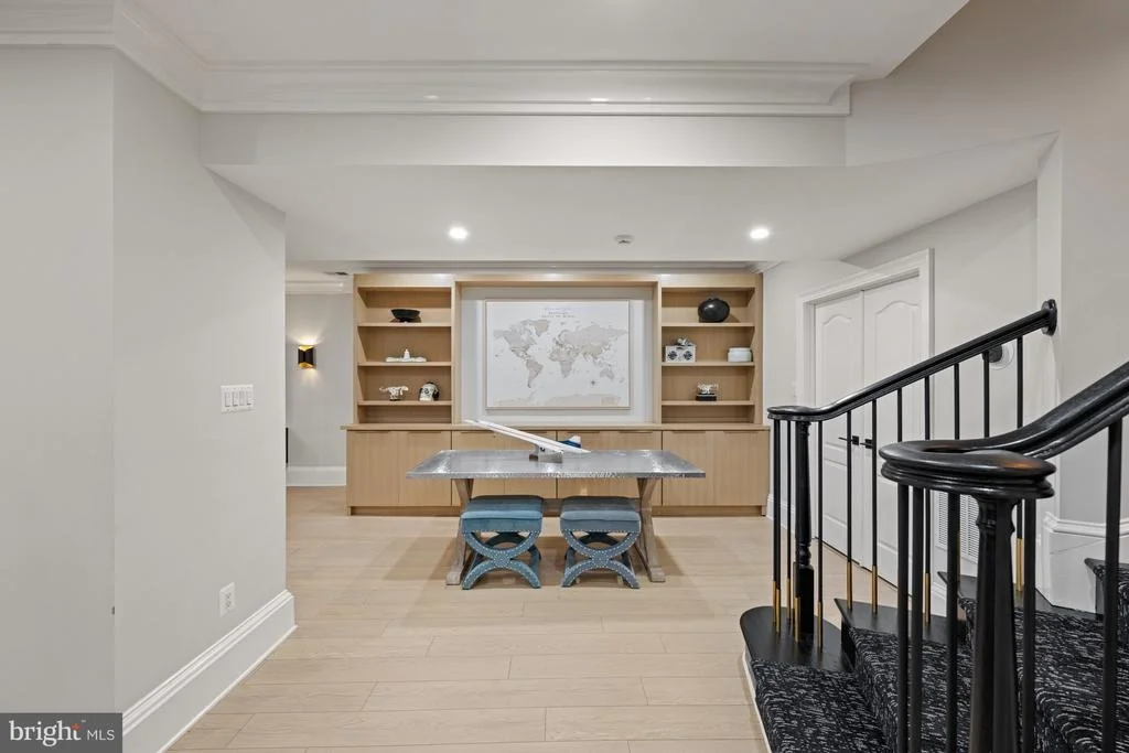 Photo of 8305 FOX HAVEN DRIVE