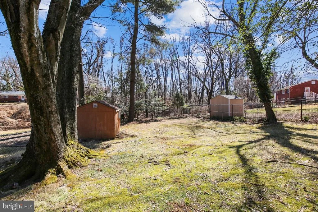 Photo of 9905 HEDIN DRIVE