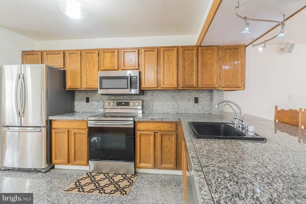 Photo of 1181 GATEWAY DRIVE