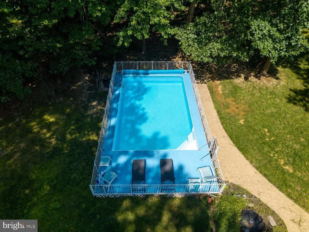 Photo of 8120 TUCKERS TRAIL